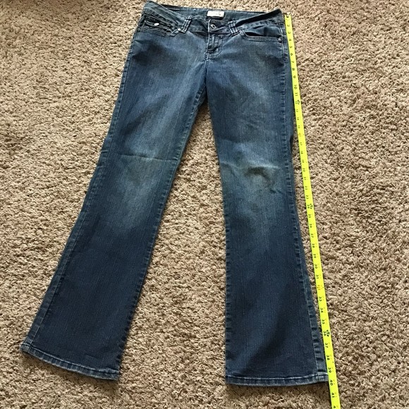 Saza Women's Jeans Size 9 Back Pocket Flaps Denim Minimal Factory Distressing - Picture 2 of 12